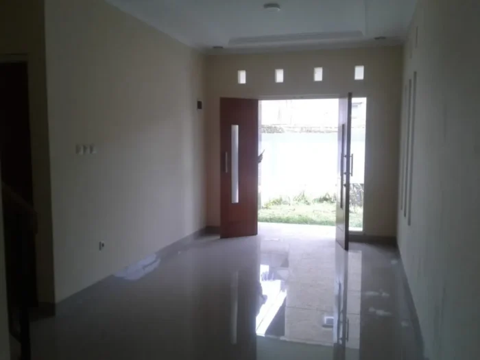 Rumah Baru 2 Lantai Siap Huni Dalam Cluster di Cimahi Utara - Gambar 12