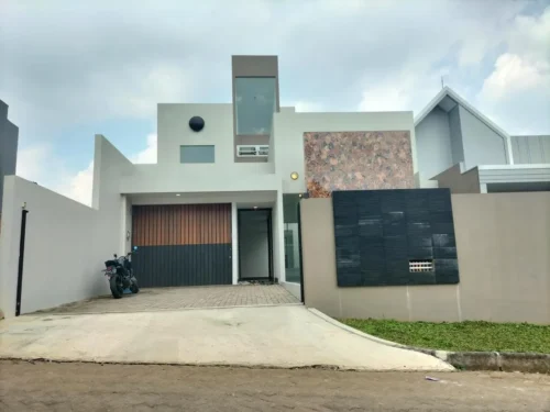 Rumah Lux Di Setiabudi Regency Bandung Utara