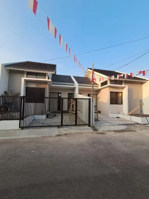 Rumah baru 1 lantai Di Riung Bandung