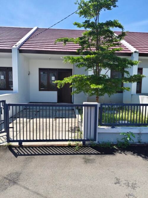 Rumah Baru Siap Huni Di Antapani Tengah Dekat Terminal Antapani Terusan Jakarta