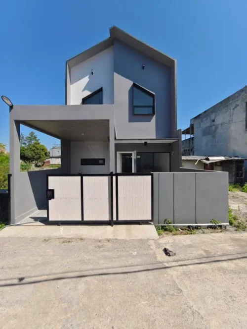 Rumah Baru 2 Lantai Gaya Scandinavian di sebuah Cluster Di Komplek Bumi Panyileukan