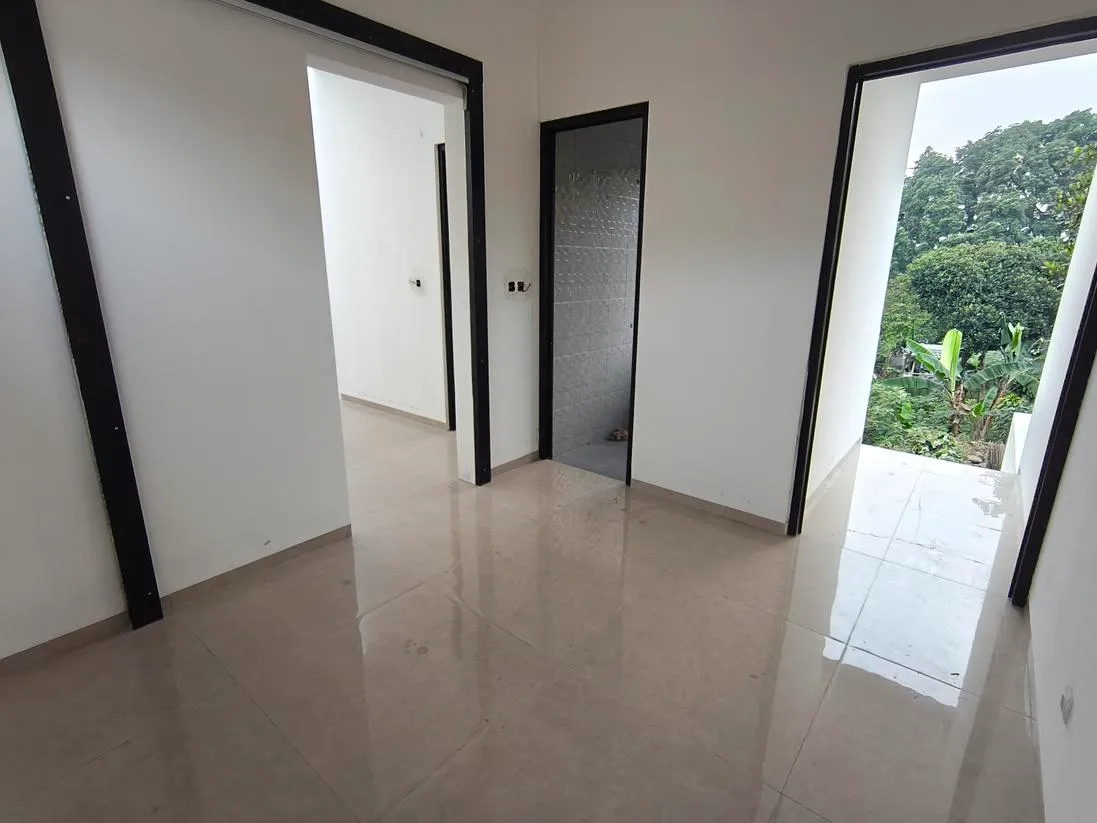 Rumah Baru 2 Unit Cihanjuang Ready Progres Finishing - Gambar 4