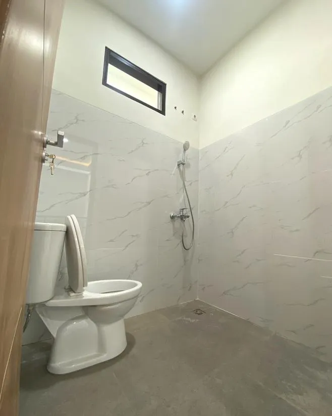 Rumah Baru Yang Asri Di Cihanjuang Bandung Barat - Gambar 8