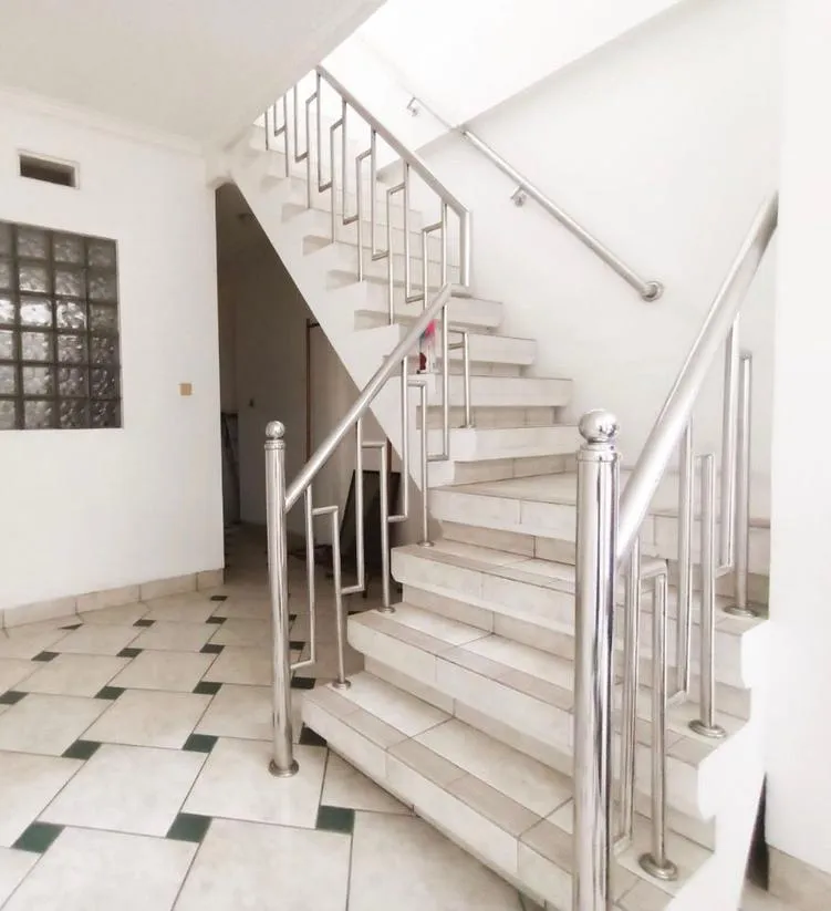 Rumah Mewah Awiligar Sayap Dago Bandung Utara Dekat Resort Dago Pakar - Gambar 6