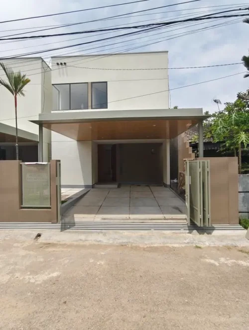 Rumah Baru 2 Lantai Perpaduan Industrial Tropis Di Riung Bandung